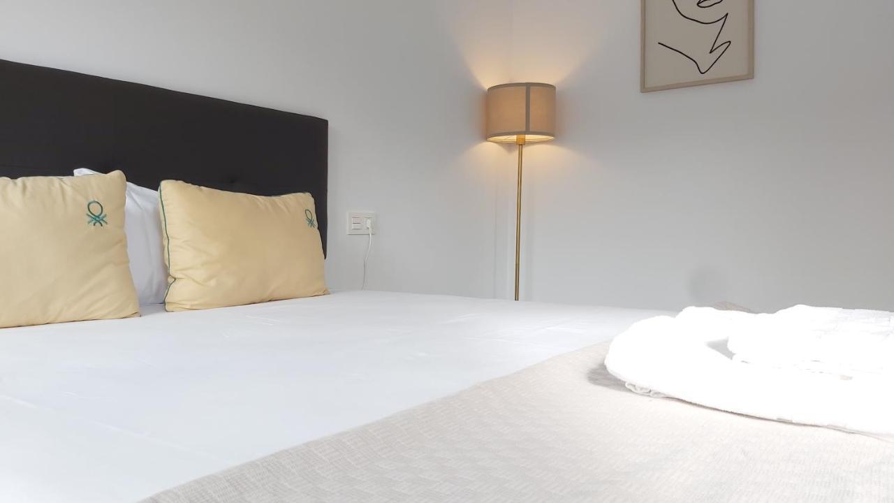 Del Parque Flats Urban Corner Apartment Malaga Bagian luar foto